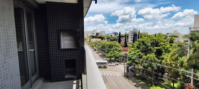 Imagem Apartamento 2 quartos, sacada com churrasqueira, Alto da XV