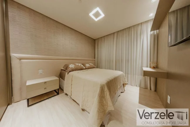 Imagem Apartamento Quadra Mar para Venda em Balneário Camboriú / SC no bairro Pioneiros
