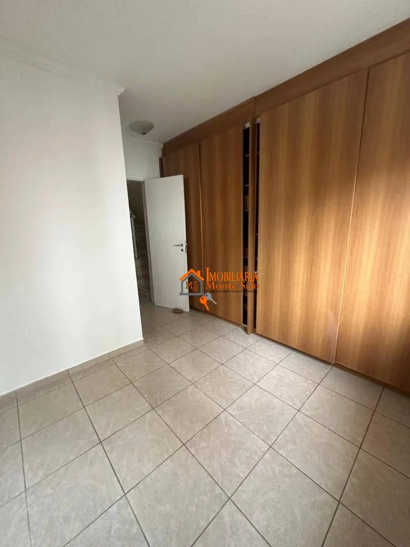 Imagem Casa com 3 dormitórios à venda, 210 m² por R$ 1.700.000,00 - Ponte Grande - Guarulhos/SP
