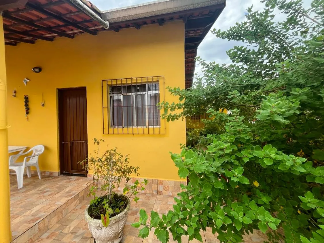 Imagem CASA COM EDÍCULA E ACEITA FINANCIAMENTO BANCÁRIO NO BELAS ARTES EM ITANHAÉM