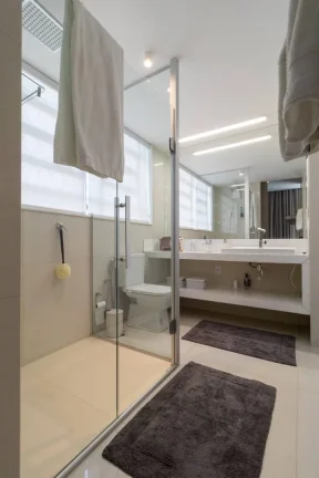 Imagem Apartamento fica a um quarteirão da Praça Marília de Dirceu !!!!!