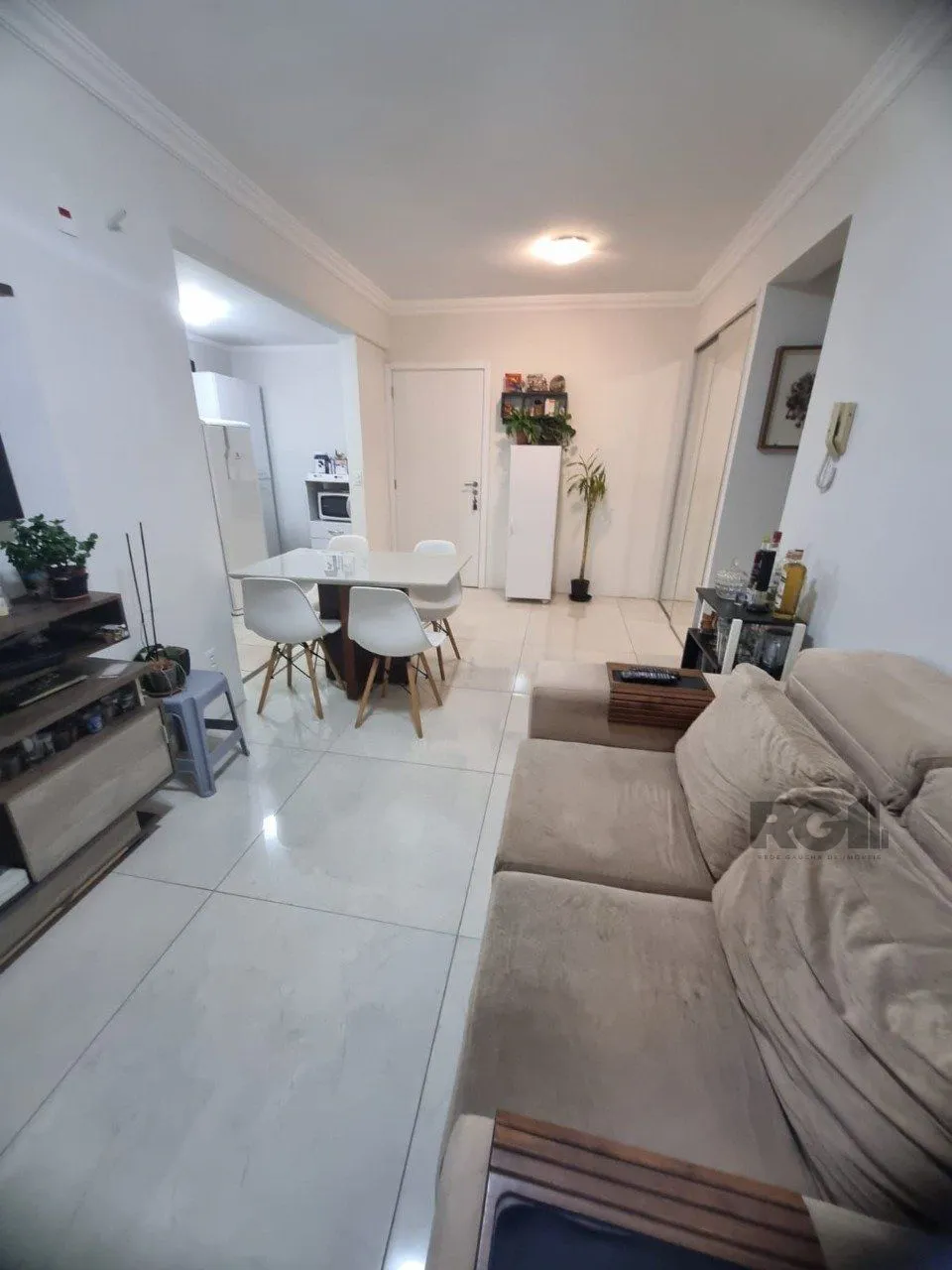 Imagem VENDA DE APARTAMENTO DE01 SUÍTE, INFRA E 02 VAGAS DE GARAGEM - SANTO ANTONIO