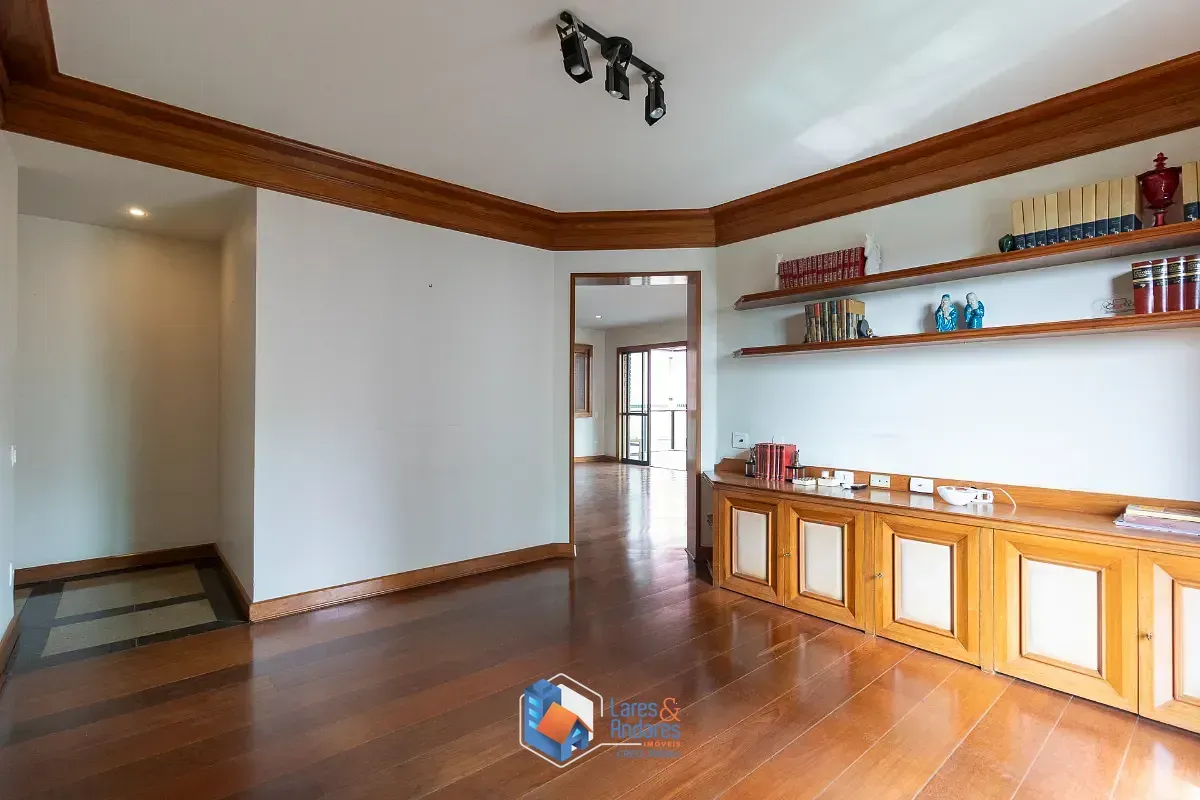 Imagem Apartamento para venda em Moema com 3 quartos, sendo 3 suítes, 325m²