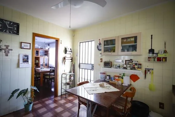 Imagem Casa 3 dorms 2 vagas Chácara das Pedras em Porto Alegre-RS