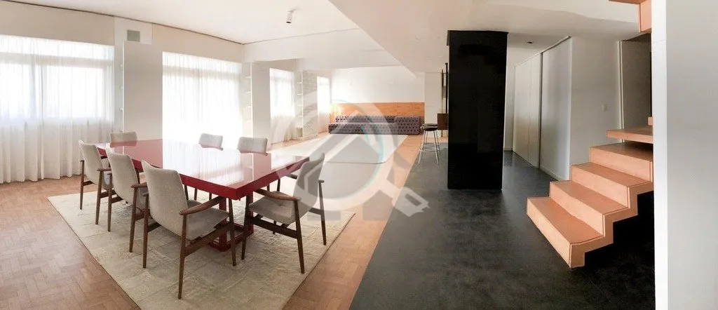Imagem Apartamento duplex mobiliado com 328m² com 3 dormitórios (3 suítes) e 2 vagas individuais no Moin...