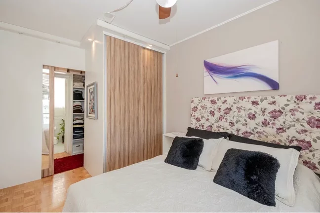 Imagem Casa para venda no bairro Jardim Sabará em Porto Alegre