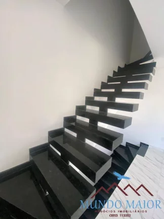 Imagem Sobrado com 2 Quartos e 2 suites à Venda, 100m por R$ 500.000.00