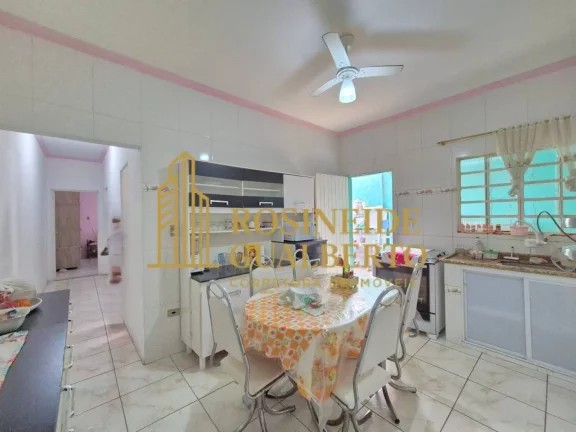Imagem Casa à Venda com 2 dormitório sendo 1 suíte Jardim Gaivotas – Caraguatatuba