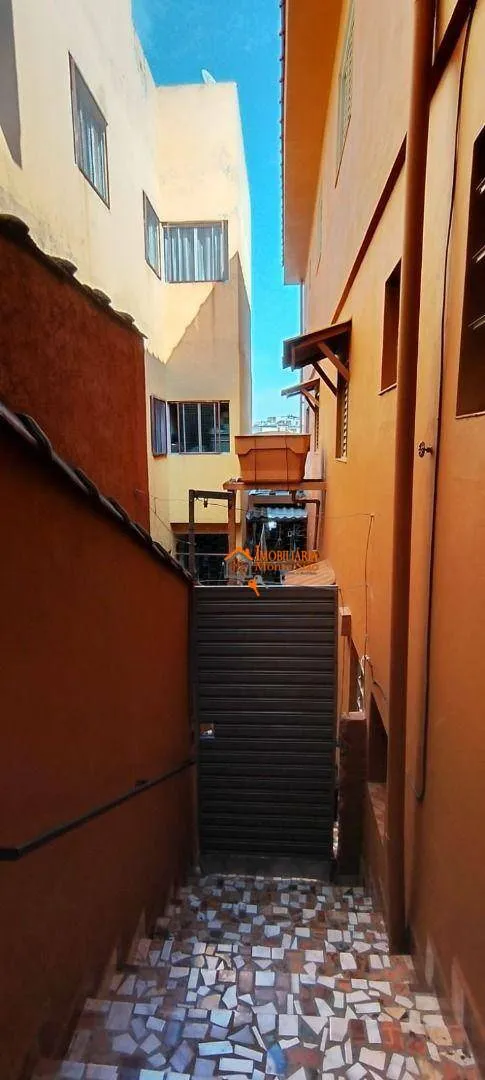 Imagem Casa com 6 dormitórios à venda, 250 m² por R$ 615.000,00 - Parque Continental - Guarulhos/SP