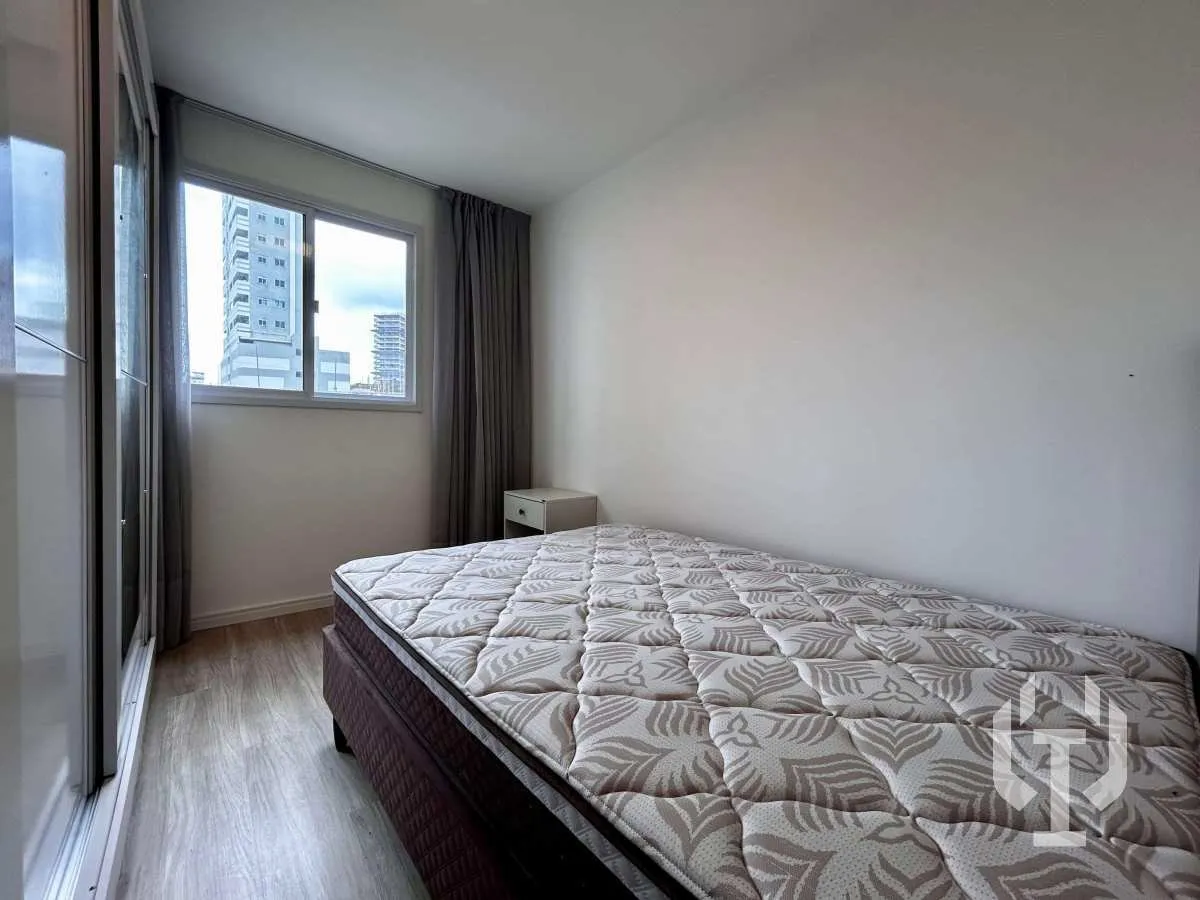 Imagem Oportunidade para quem deseja morar ou investir, apartamento 100% mobiliado, pronto para uso, 2 dormitórios em ótima localização