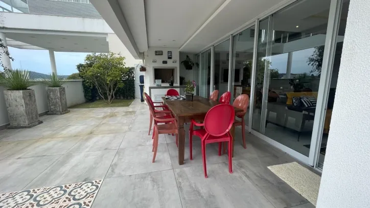 Imagem Apartamento Duplex com 4 dormitórios à venda, 240 m² - Canasvieiras - Florianópolis/SC