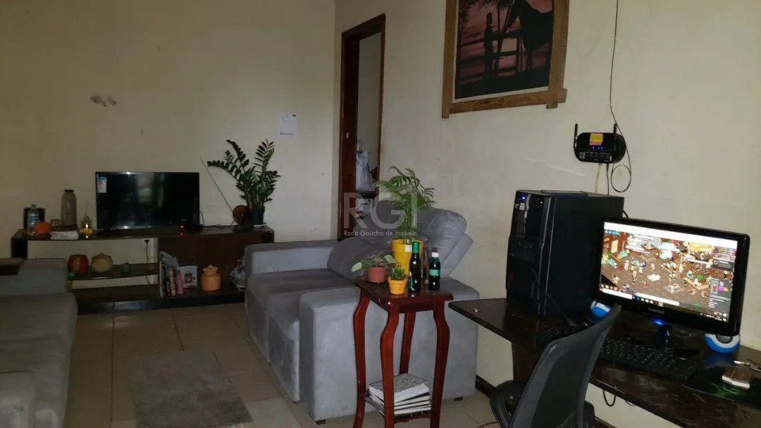 Imagem Casa para Venda - 90m², 3 dormitórios, 2 vagas - Hípica