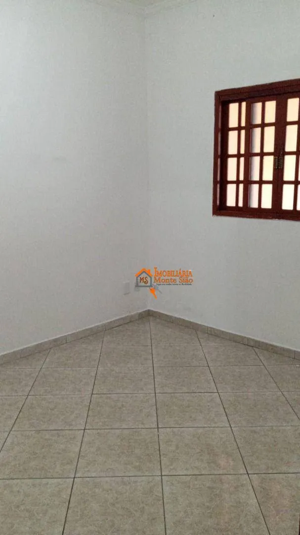 Imagem Sobrado com 6 dormitórios à venda, 250 m² por R$ 800.000,00 - Jardim Almeida Prado - Guarulhos/SP