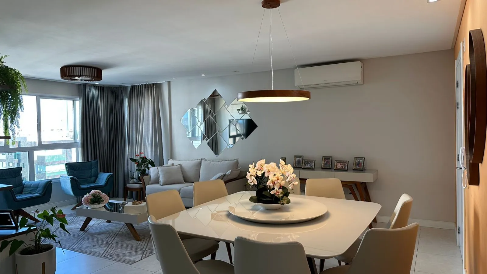Imagem APARTAMENTO 3 DORMITÓRIOS MOBILIADO NO CENTRO DE TORRES RS