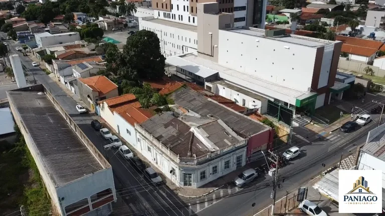 Imagem Área de esquina na Rua Barão de Melgaço ao lado do P.A. da UNIMED, Cuiabá-MT