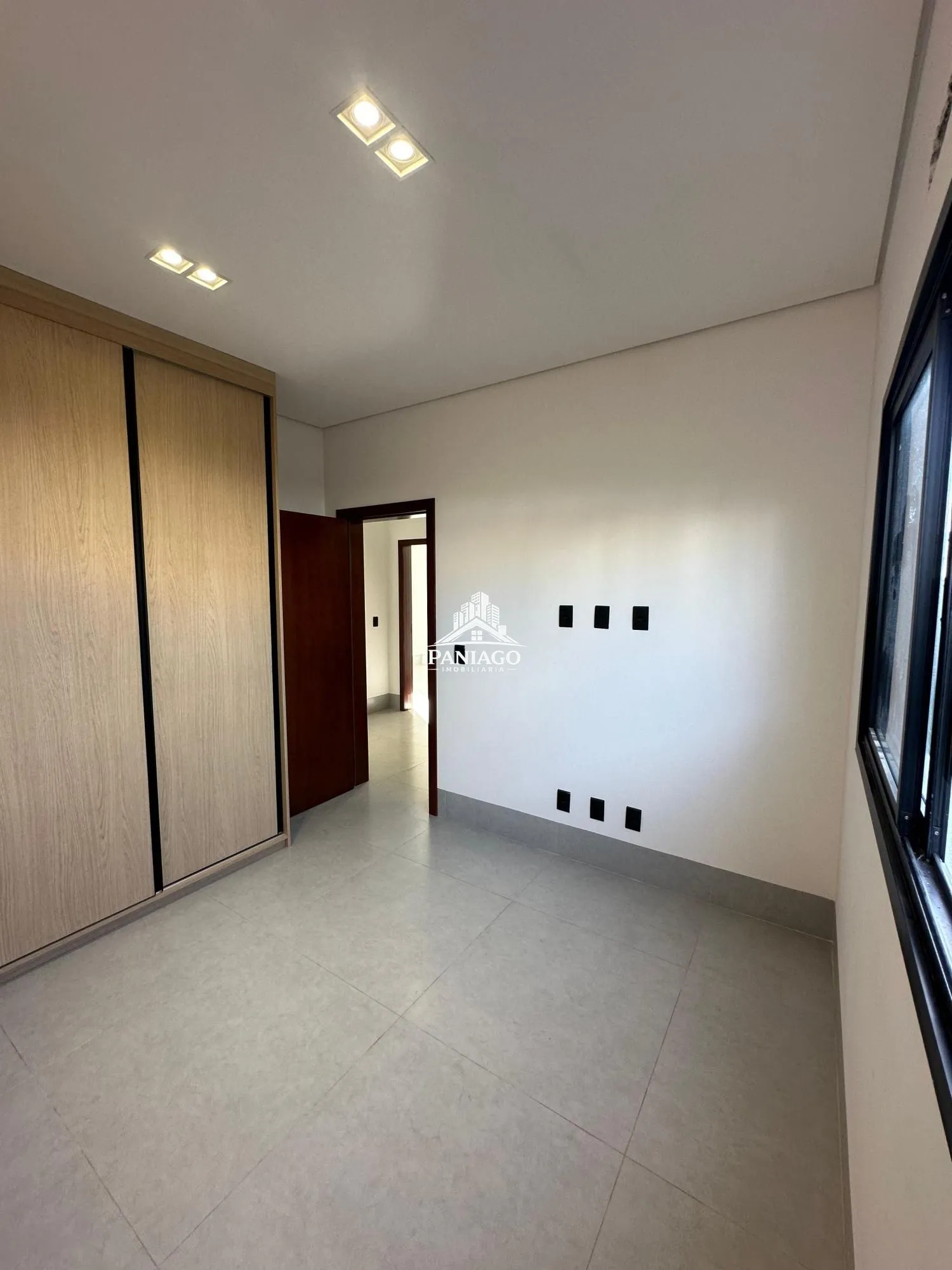 Imagem Casa Térrea para Locação no Primor das Torres 3 Quartos Suíte Master Piscina