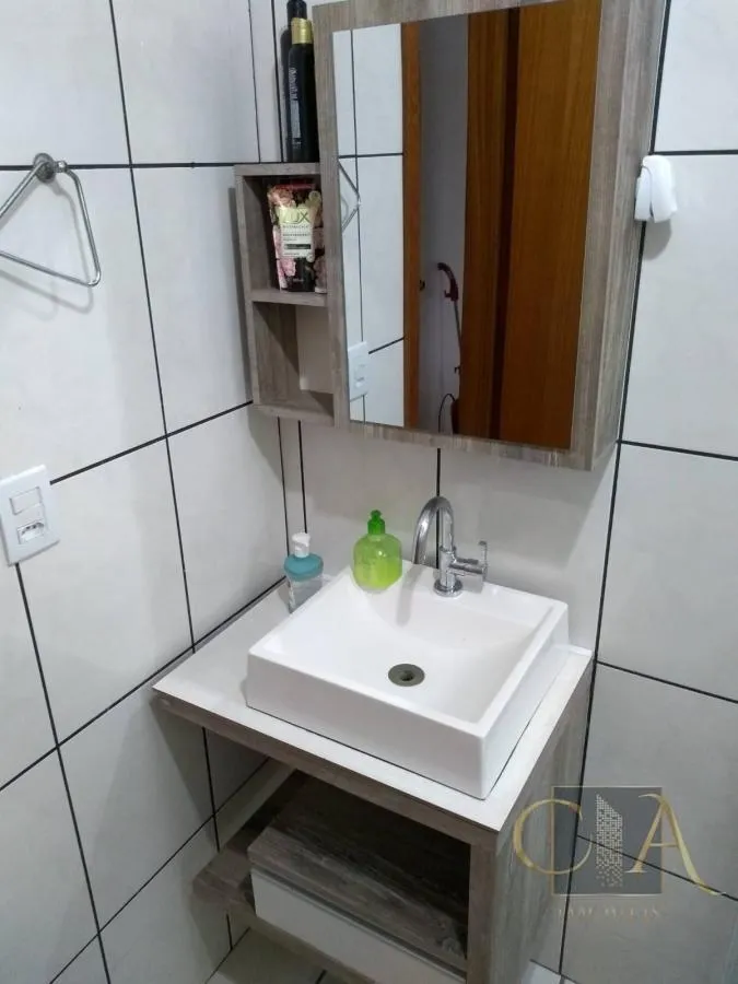 Imagem Apartamento para Temporada em Itapema, Meia Praia, 2 dormitórios, 1 suíte, 2 banheiros, 1 vaga
