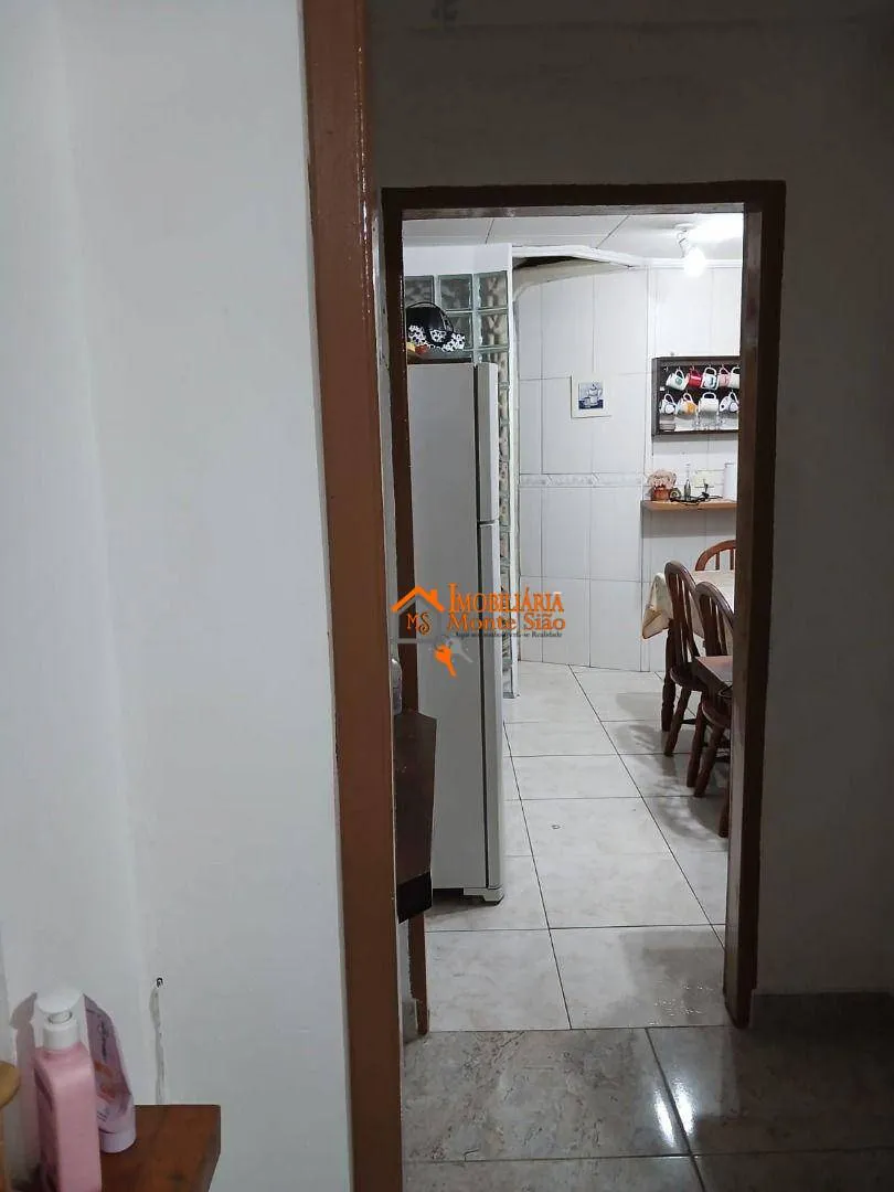 Imagem Sobrado com 2 dormitórios à venda, 180 m² por R$ 393.000,00 - Jardim Santa Mena - Guarulhos/SP