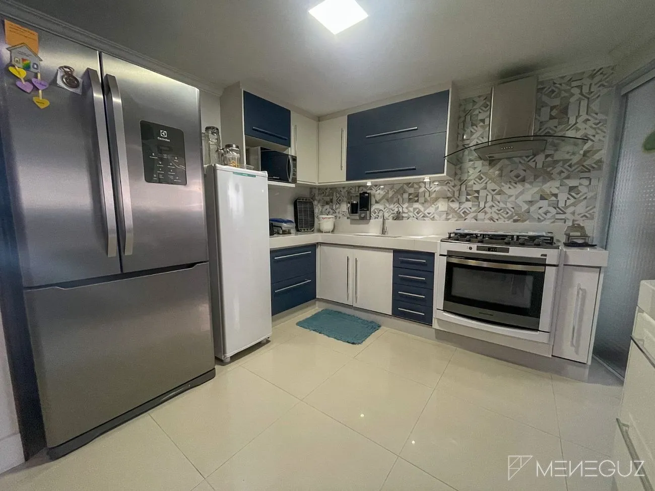 Imagem Apartamento de 03 quartos mais DCE completa na praia do morro de frente!