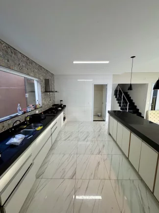 Imagem Casa Triplex em Enseada, Guarujá/SP