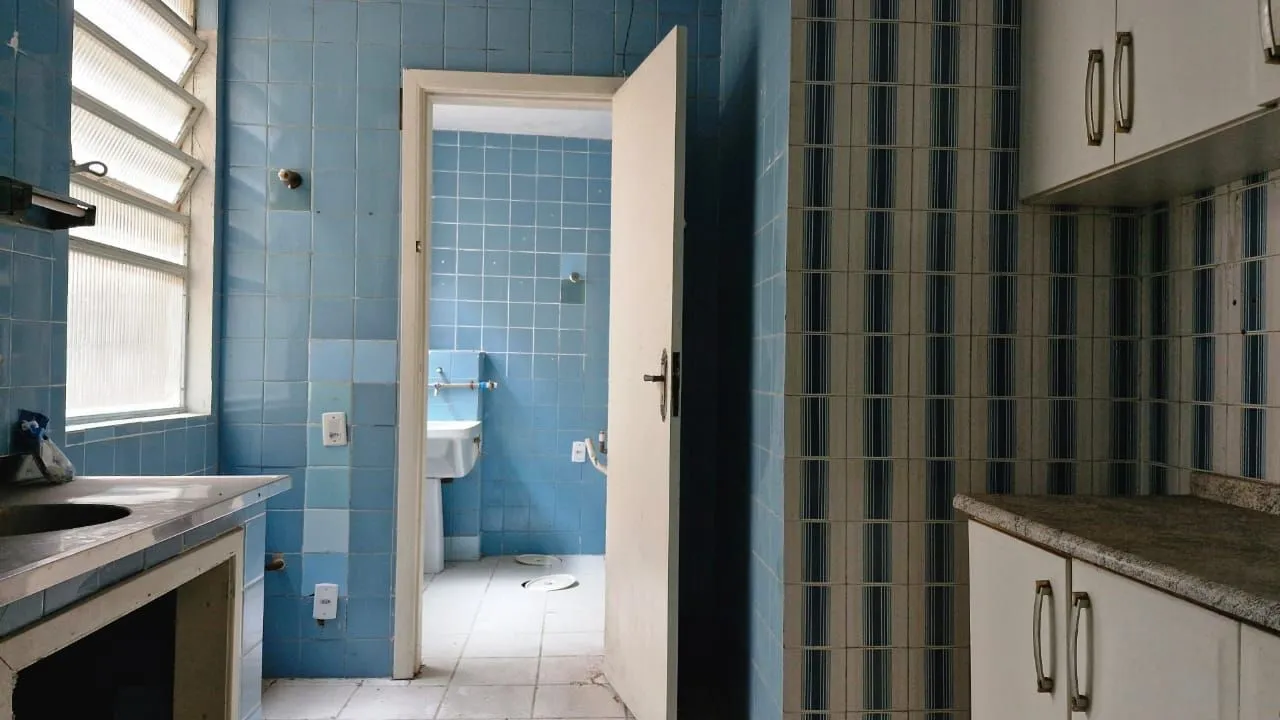 Imagem Apartamento com 2 dormitórios e garden na Rua Ijuí, pronto para reformar