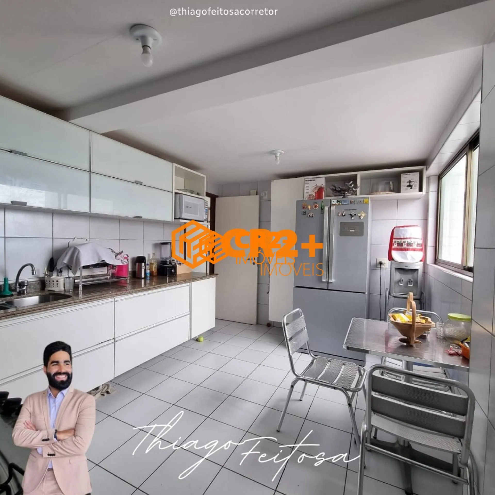 Imagem Apartamento a Venda com 04 quartos 03 suítes na Av Boa Viagem-200m²