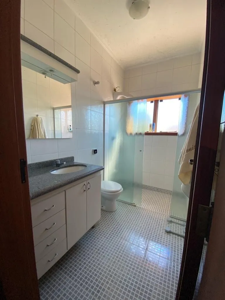 Imagem Vende-se casa dos sonhos!