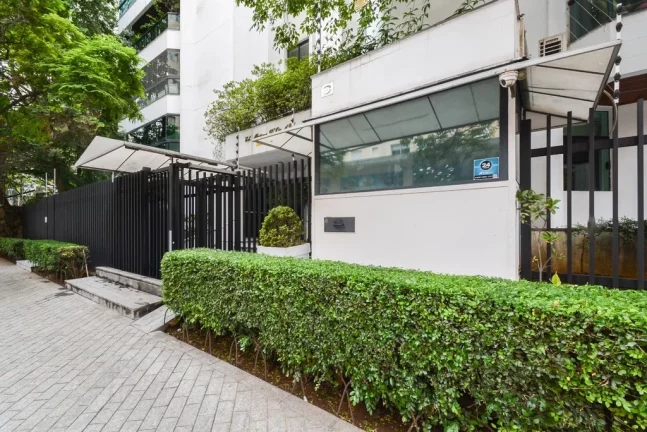 Imagem Apartamento à venda em São Paulo, Moema, com 4 quartos, 172m2