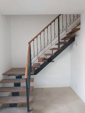 Imagem Casa com 3 dormitórios à venda, 107 m² por R$ 855.000,00 - Parque Nova Suiça - Valinhos/SP