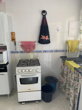 Casa para Venda em Itanhaém, Jardim Regina, 2 dormitórios, 1 suíte, 2 banheiros, 2 vagas