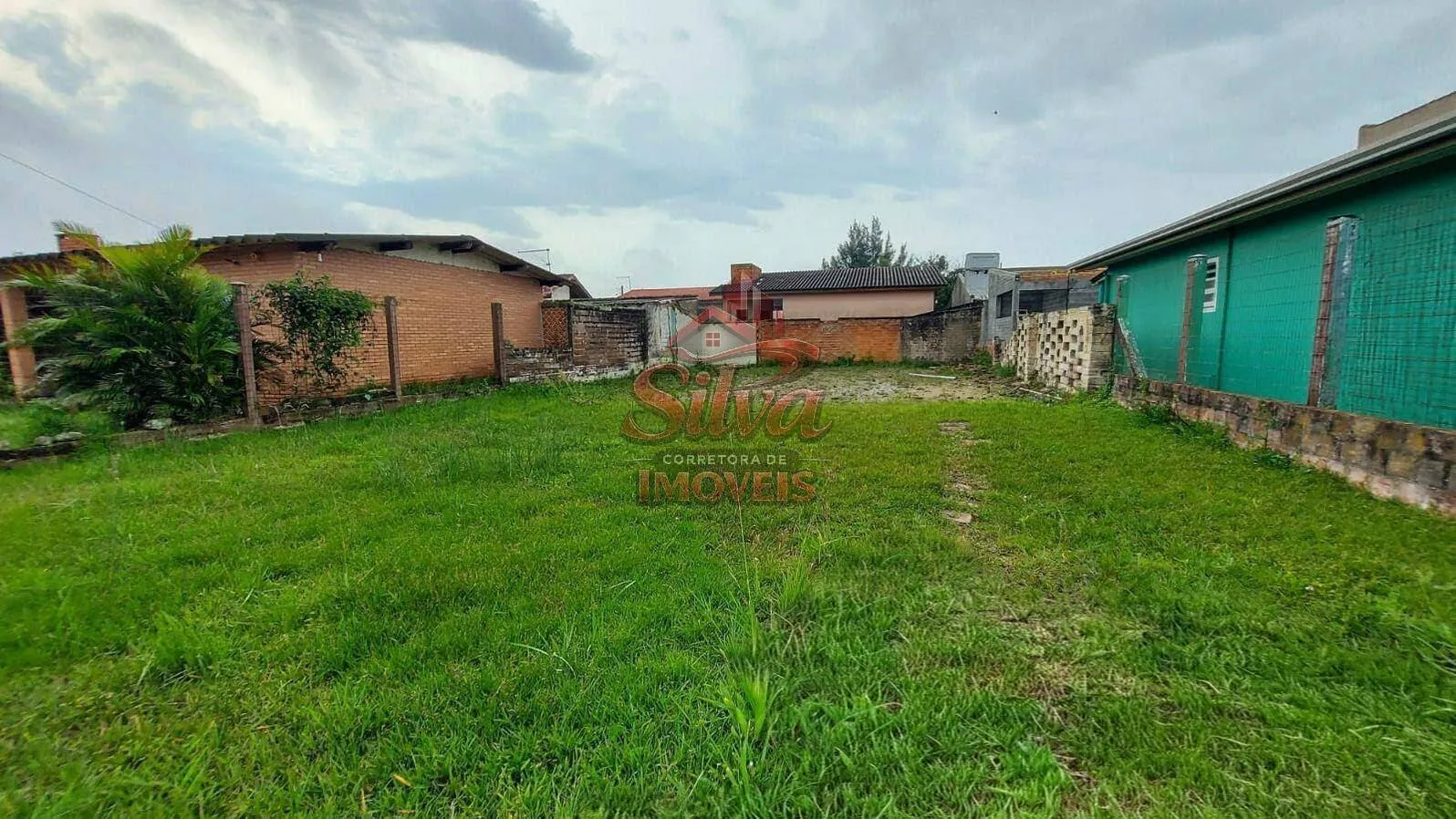 Imagem T574 | Terreno 300m² à venda a 400m do mar em Imbé