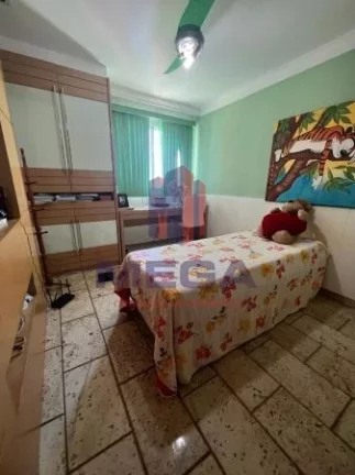 Imagem 4 Quartos gigante, com 2 suítes, 3 vagas, frente ao mar de Itaparica.