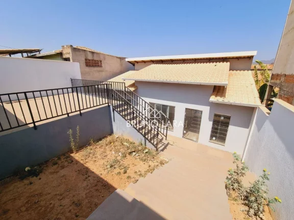 Imagem Casa com 3 dormitórios à venda, 85 m² por R$ 430.000,00 - Resplendor - Igarapé/MG