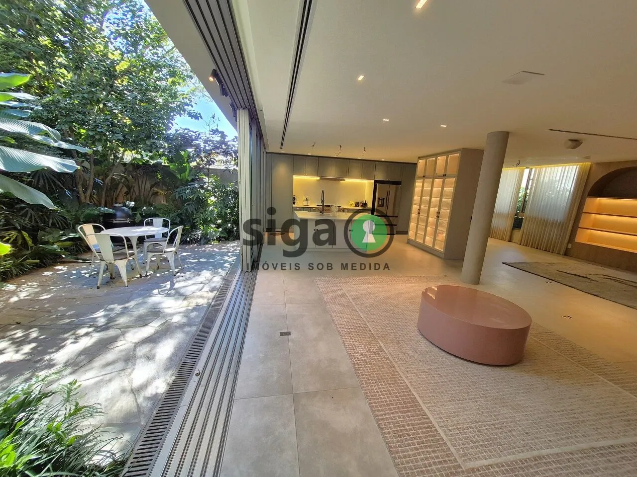 Imagem Casa em Condomínio a venda no Cidade Jardim com 5 quartos