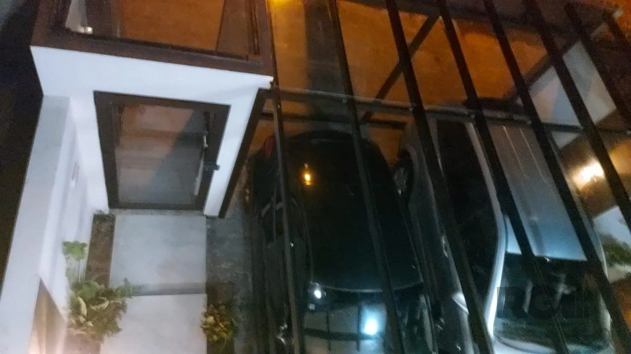 Imagem CASA ALTO PADRÃO - BALNEÁRIO -SÃO LOURENÇO DO SUL - RS