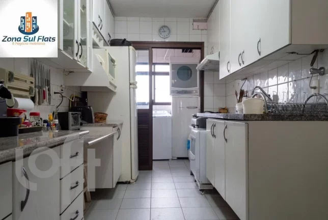 Imagem Apartamento à Venda Próximo à Vila Madalena Com 2 Dormitórios Sendo 1 Suíte e 2 vagas
