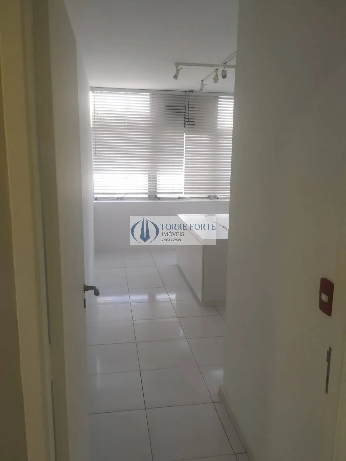 Imagem Excelente sala comercial na Avenida Angélica