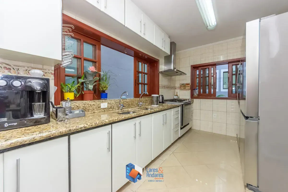 Imagem Sobrado para venda em Freguesia do Ó com 3 quartos, sendo 3 suítes, 456m²
