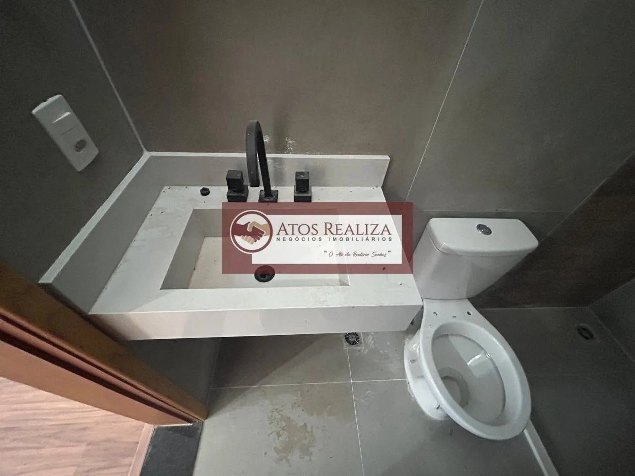 Imagem Sobrado à Venda na Vila Isa SP: 3 Dorms, 100m², R$850.000