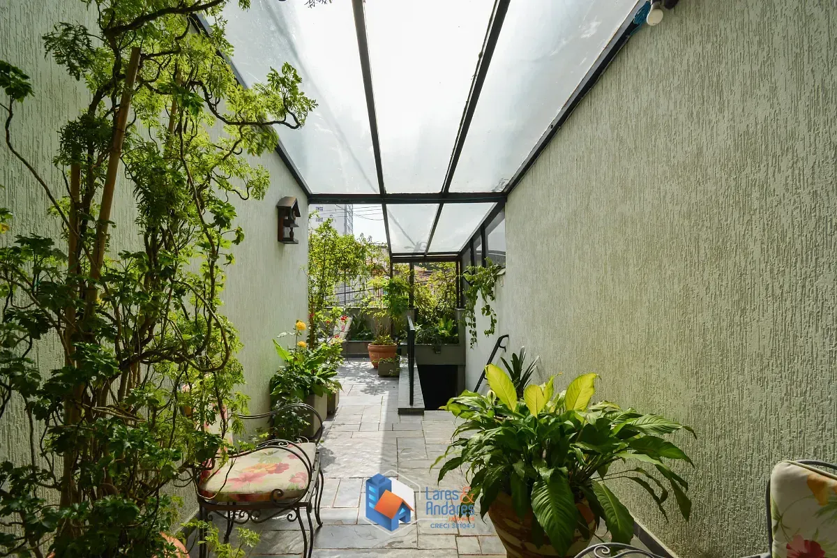 Imagem Sobrado para venda em Sumaré com 4 quartos, sendo 2 suítes, 190m²