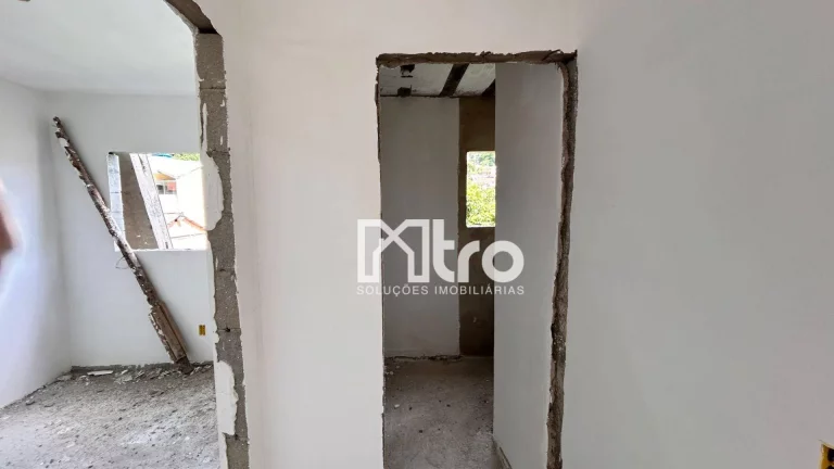 Imagem Apartamento com 2 dormitórios à venda, 60 m² por R$ 310.000,00 - Cruzeiro - Itajubá/MG