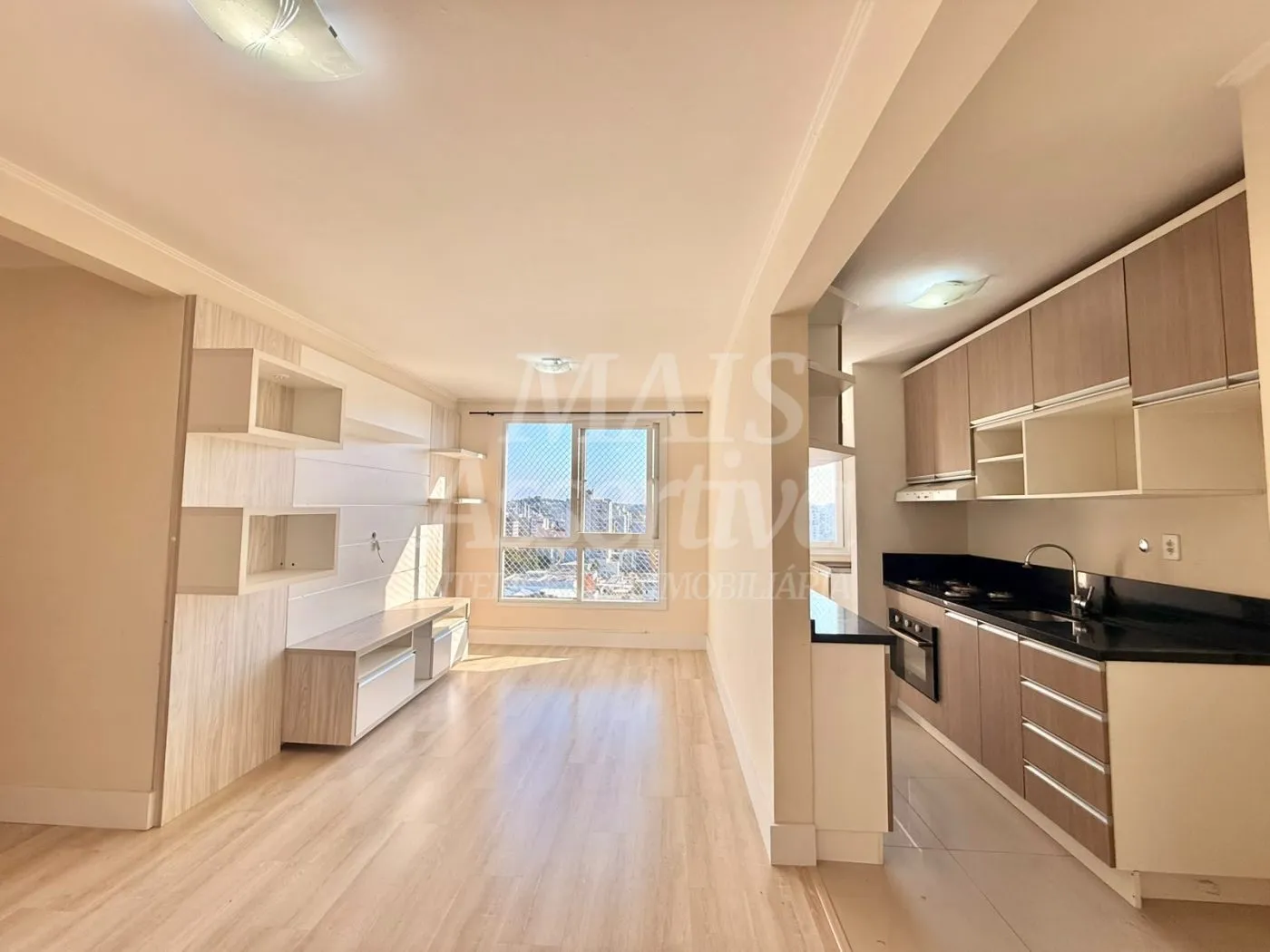 Imagem Apartamento semi mobiliado para venda no Edifício Downtown, Centro de Novo Hamburgo/RS.