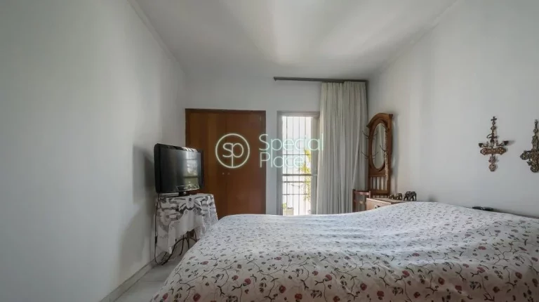 Imagem Amplo apartamento no miolo do Brooklin, 170 m², andar alto, sala para dois ambientes com ar condici...