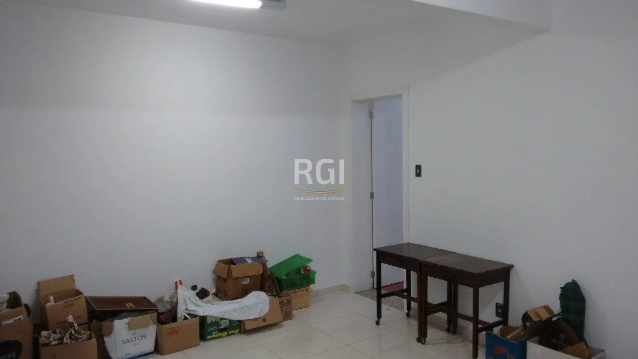 Imagem Casa para Venda - 363m², 3 dormitórios, sendo 1 suites, 2 vagas - São João
