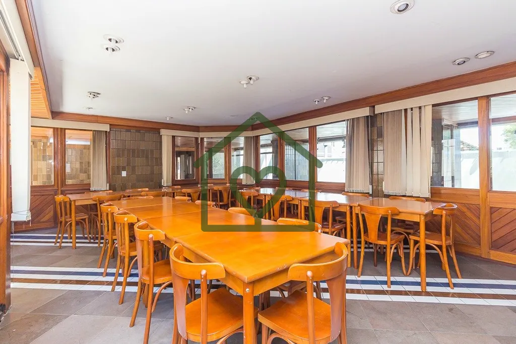 Imagem Apartamento com 259 m² privativos a 100 metros do Parcão!!! 
 
3 dormitórios sendo 1 suíte, ampl...