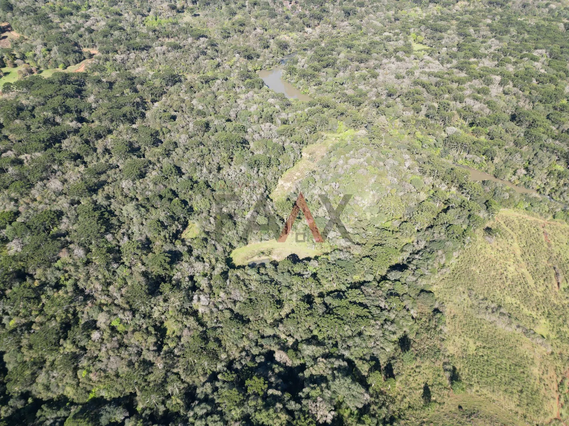 Imagem Área rural à venda proximo ao hopy valley com rio em Guarapuava - PR
