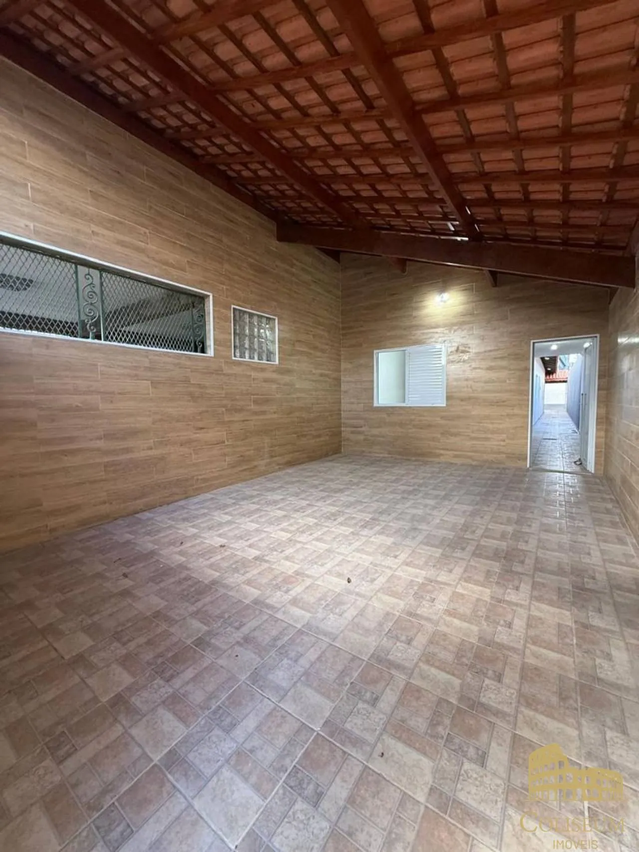 Imagem Expetaculo de Casa 3 Dorms, 2 Vagas, Piscina, Lado Praia - Guilhermina