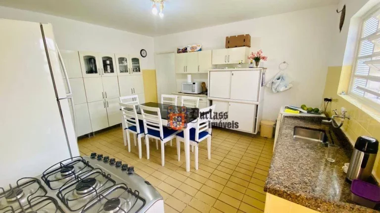 Imagem Casa com 4 dormitórios à venda, 230 m² por R$ 1.250.000,00 - Lázaro (Praia Domingos Dias) - Ubatuba/SP