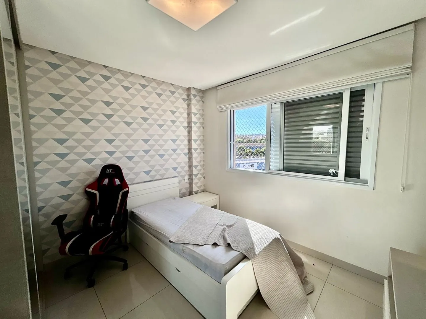 Imagem Apartamento com 3 dormitórios para alugar, 160 m² por R$ 6.800/mês - Centro - Patos de Minas/MG