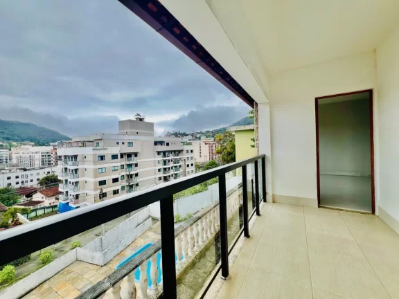 Imagem Casa para Venda em Teresópolis, Agriões, 5 dormitórios, 2 suítes, 3 banheiros, 2 vagas